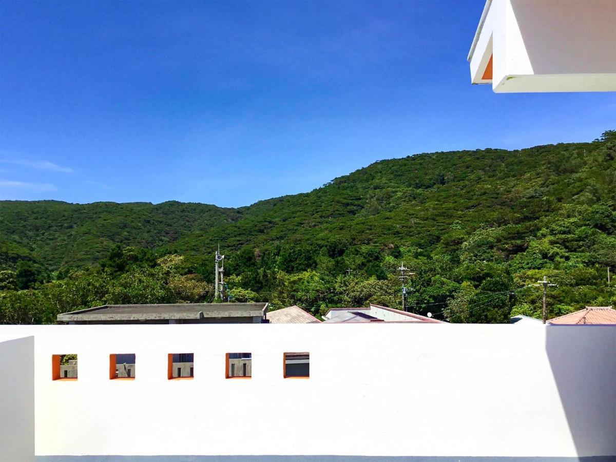 Hotel Minshuku Yadokari à Zamami Extérieur photo
